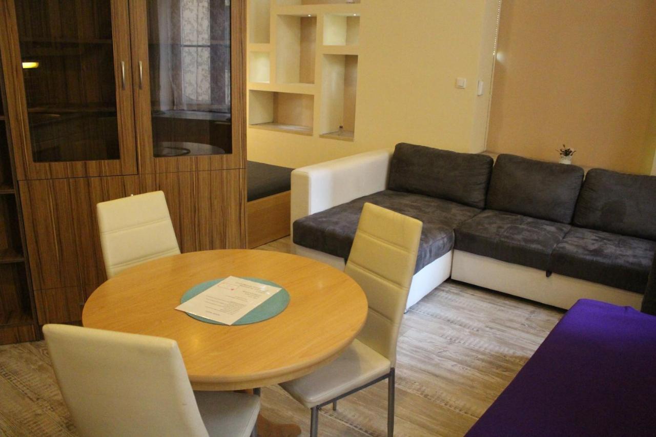 Museum Apartments بودابست المظهر الخارجي الصورة